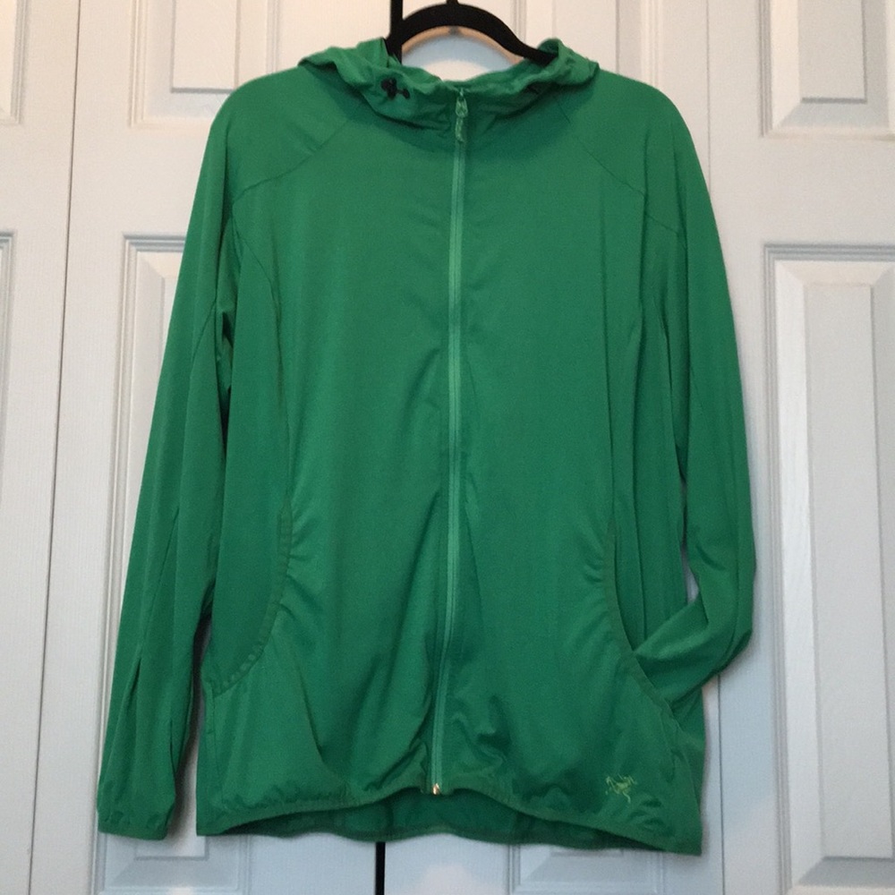 Arc’teryx zippered hoodie